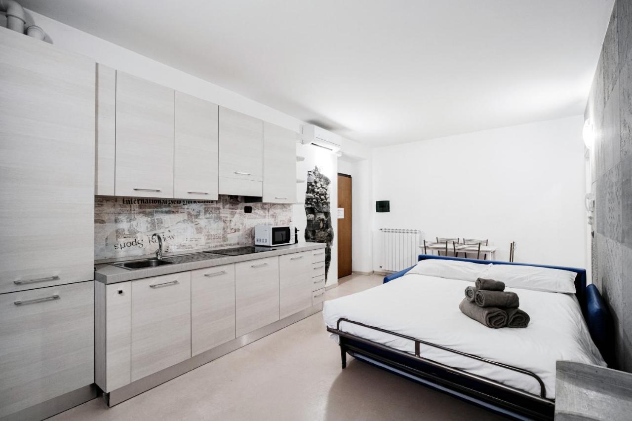 Blue Loft - The House Of Travelers Apartment โกโม ภายนอก รูปภาพ