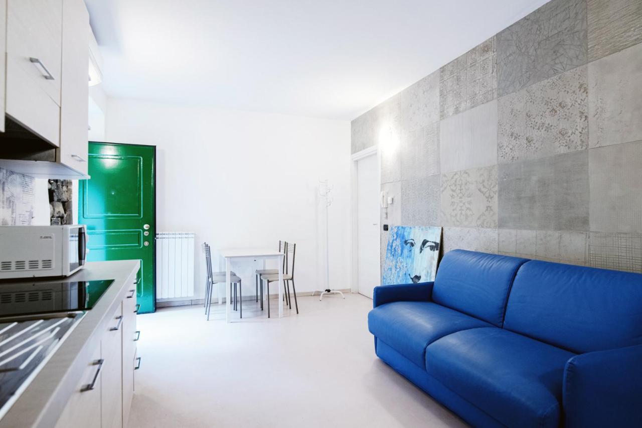 Blue Loft - The House Of Travelers Apartment โกโม ภายนอก รูปภาพ
