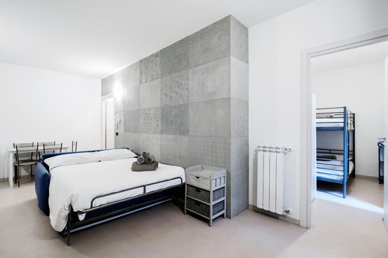 Blue Loft - The House Of Travelers Apartment โกโม ภายนอก รูปภาพ